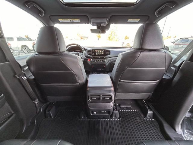 Used 2025 Honda Passport TrailSport image 40