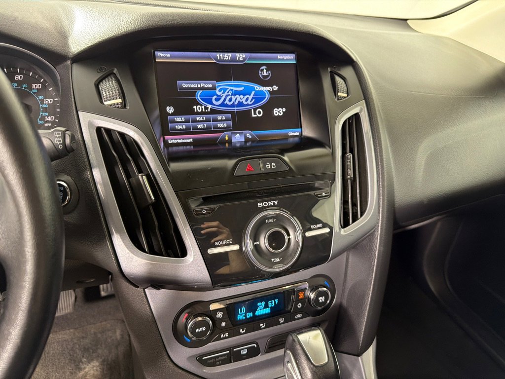 Used 2014 Ford Focus Titanium FWD image 14