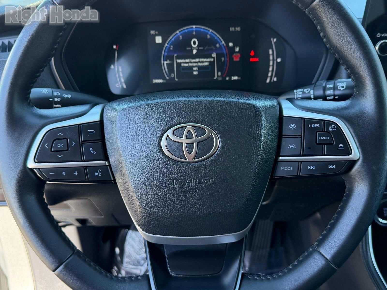 Used 2025 Toyota Grand Highlander AWD image 35