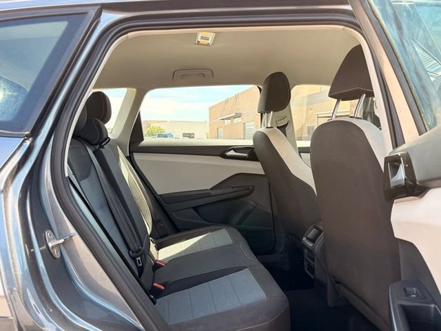 Used 2025 Volkswagen Taos S FWD image 13