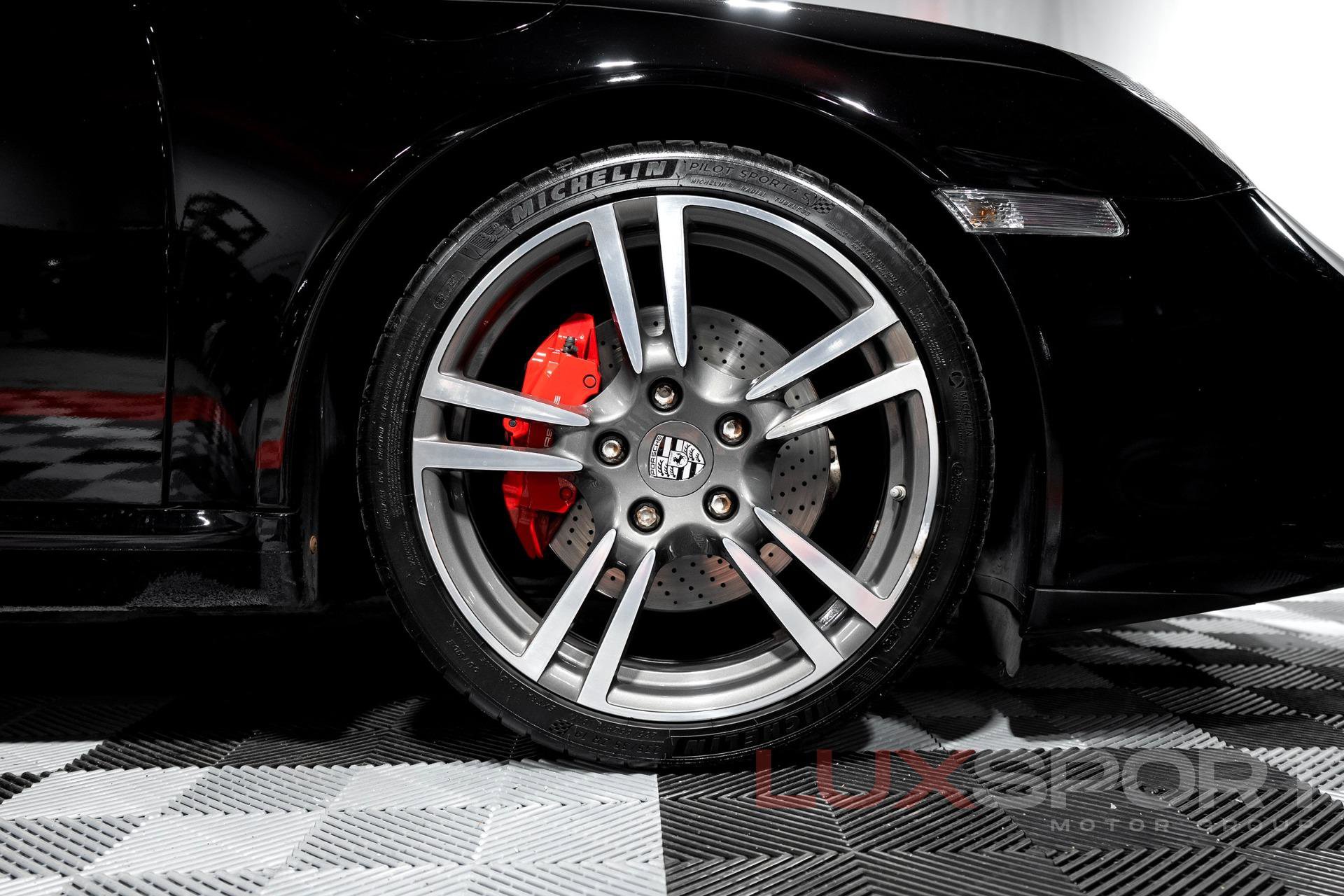 Used 2011 Porsche 911 Carrera S image 10