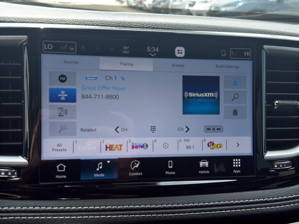 New 2026 Chrysler Pacifica Select FWD image 17