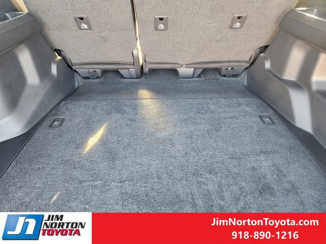 Used 2025 Toyota 4Runner SR5 image 32