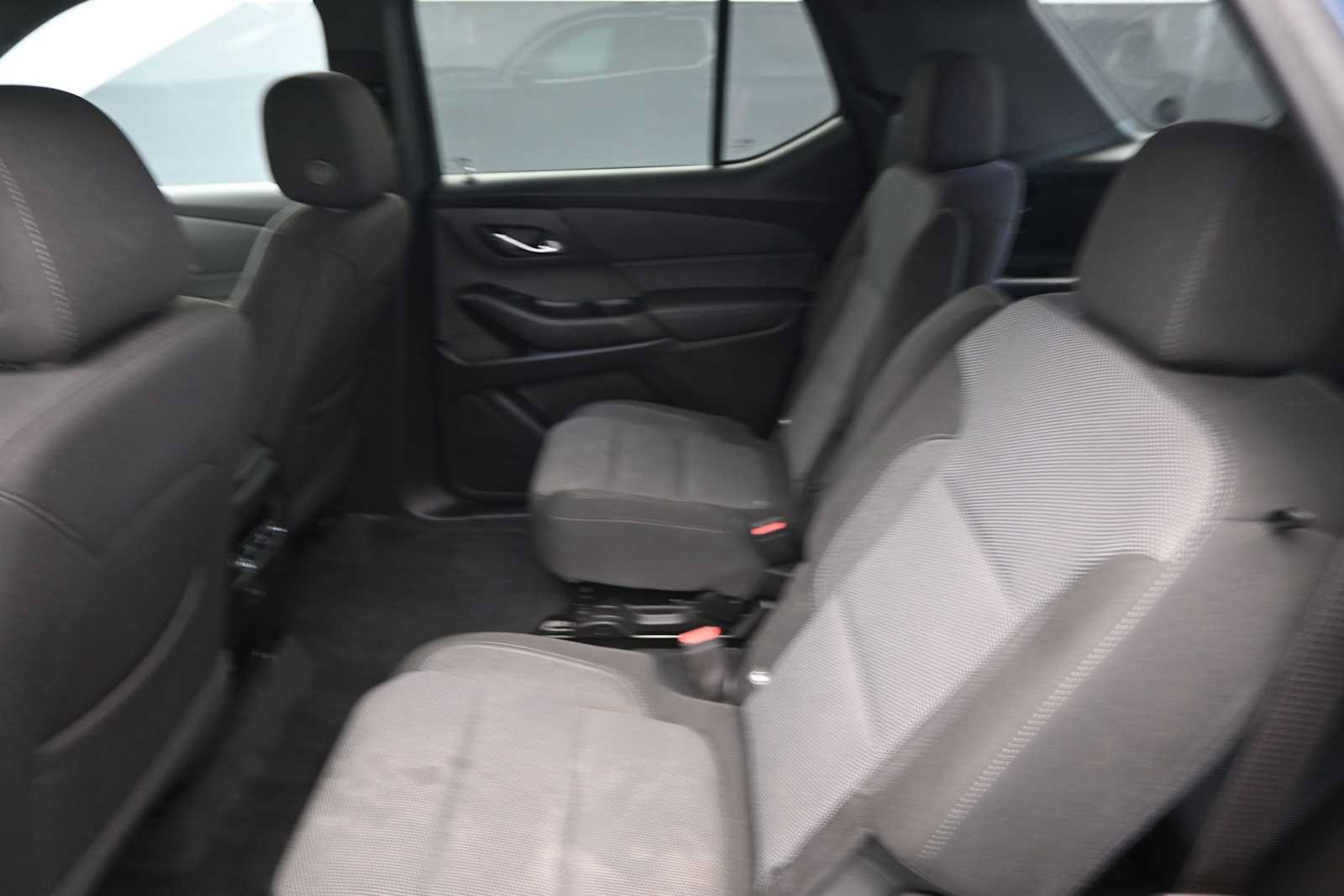 Used 2023 Chevrolet Traverse LT AWD/4WD image 22