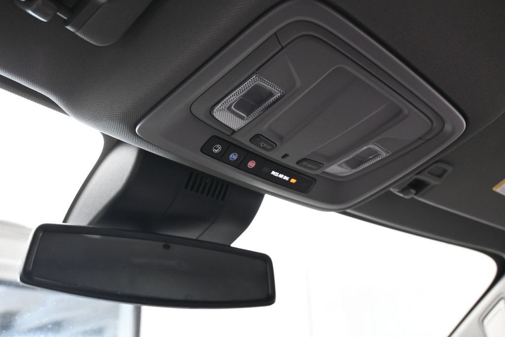 Used 2026 Chevrolet Silverado 1500 LTZ RWD image 31