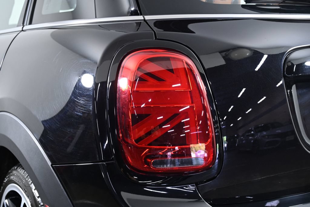 Used 2021 MINI Cooper S FWD image 8