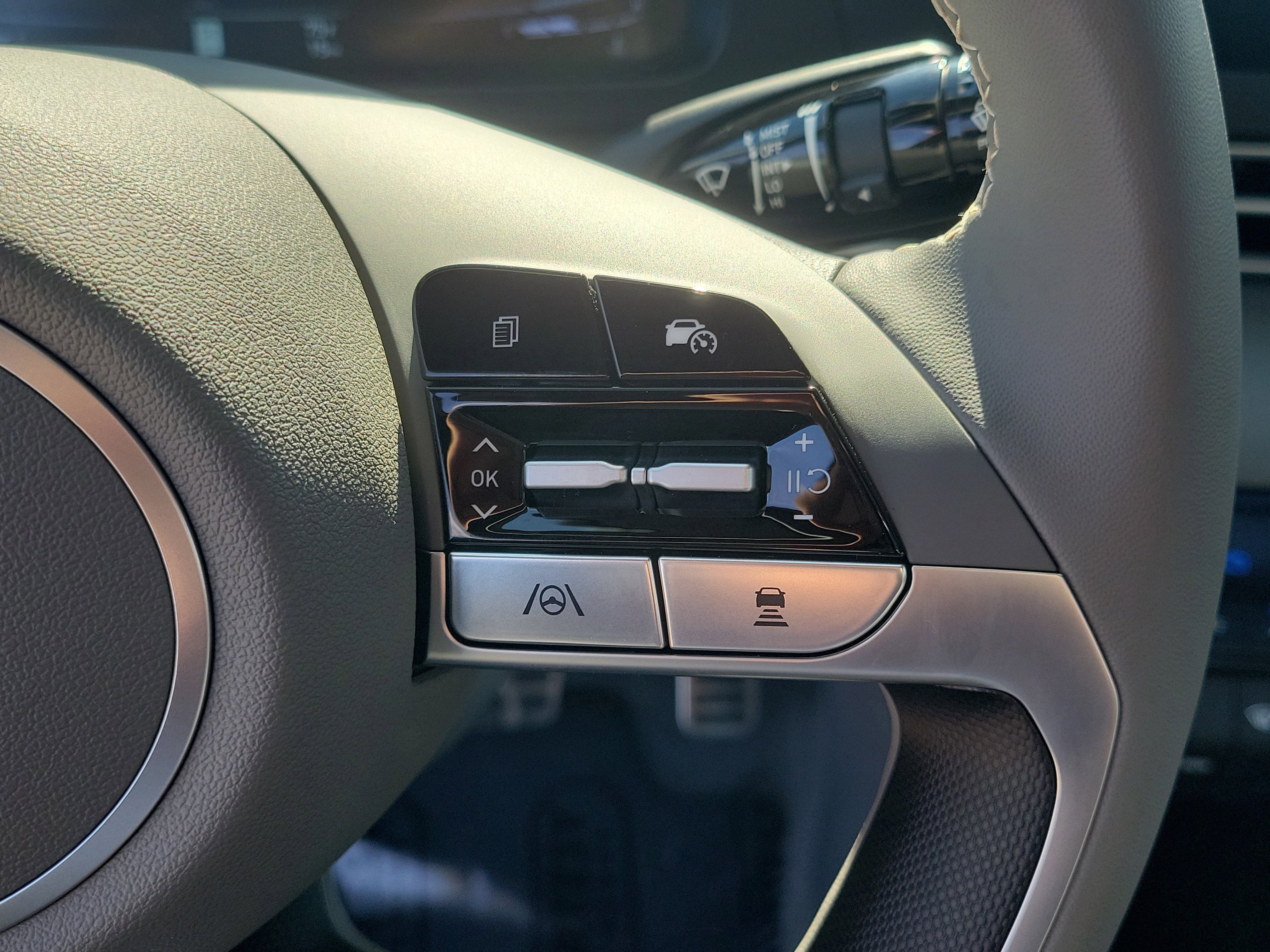 New 2026 Hyundai Elantra SEL Sport image 24