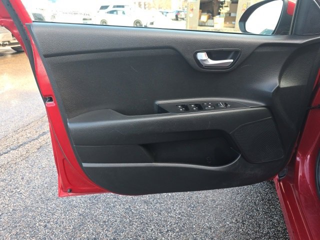 Used 2022 Kia Rio S image 18