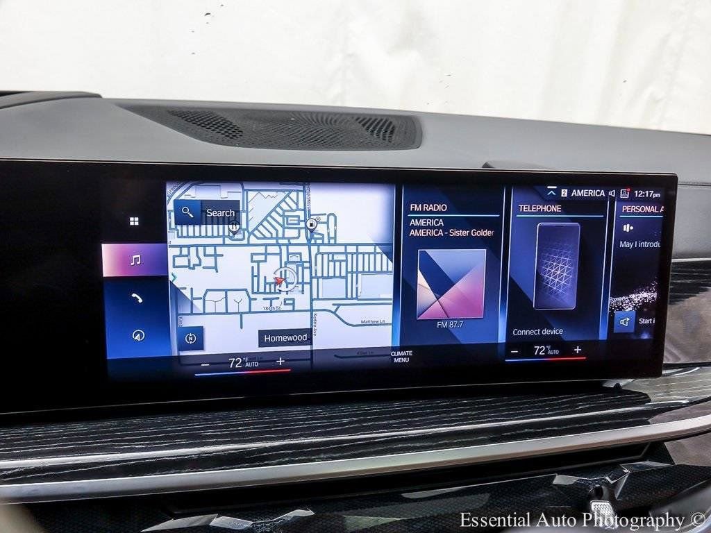 Used 2023 BMW X7 xDrive40i w/ M Sport Package image 18