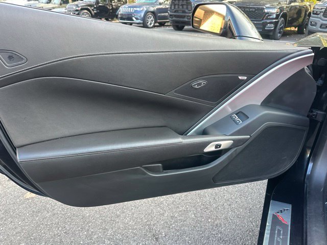 Used 2019 Chevrolet Corvette Stingray Convertible w/ 1LT RWD image 29