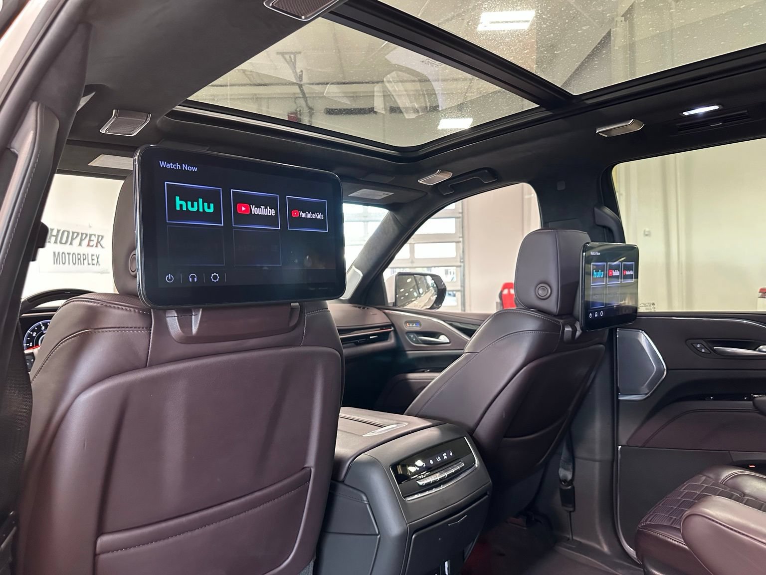 Used 2023 Cadillac Escalade V AWD/4WD image 42