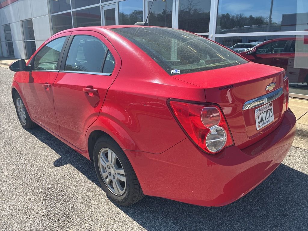 Used 2015 Chevrolet Sonic LT FWD image 2