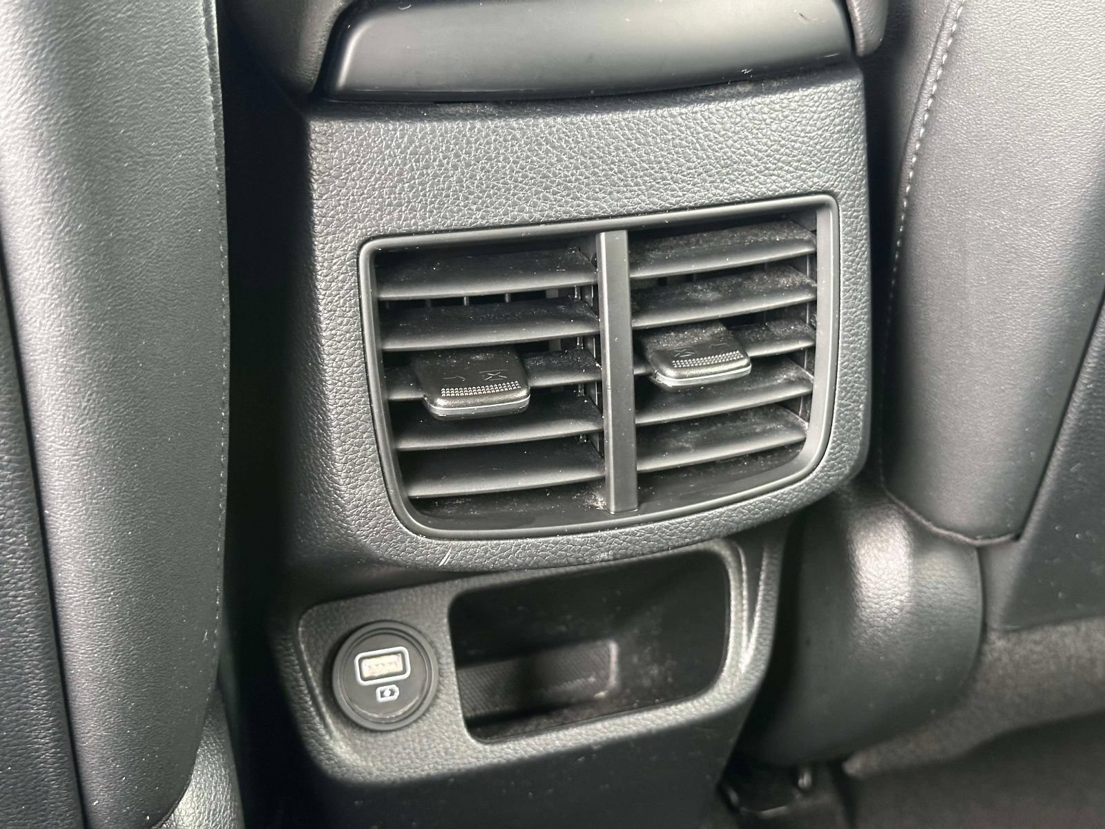 Used 2021 Kia Seltos SX AWD/4WD image 14