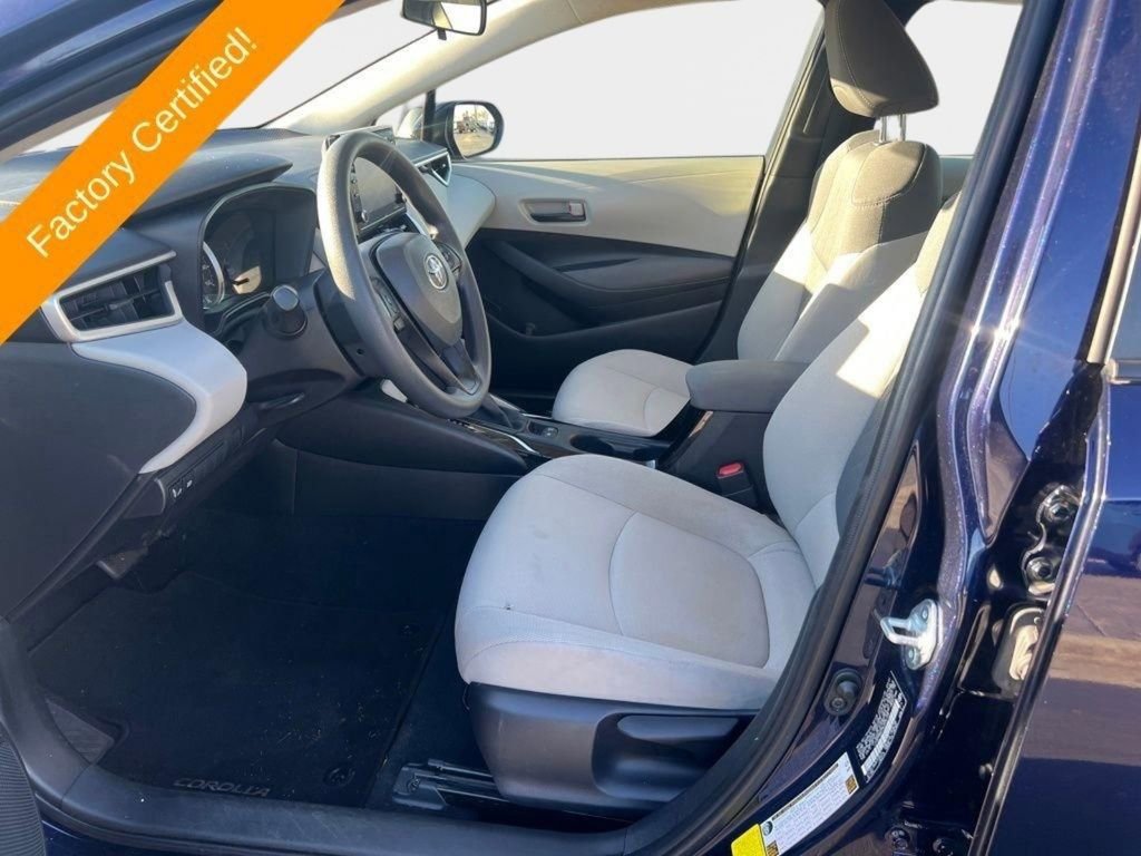 Used 2022 Toyota Corolla LE image 11