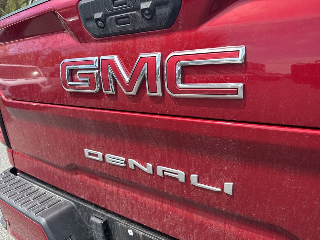 Used 2022 GMC Sierra 3500 Denali w/ Denali Ultimate Package AWD/4WD image 8