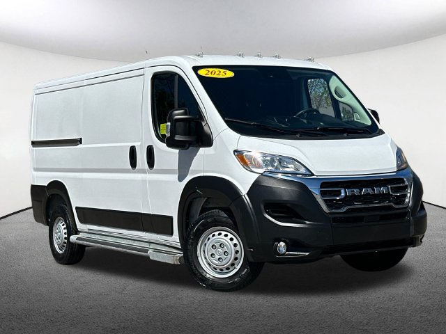 Used 2025 RAM ProMaster 2500 w/ U-Haul Equipment Group FWD image 2