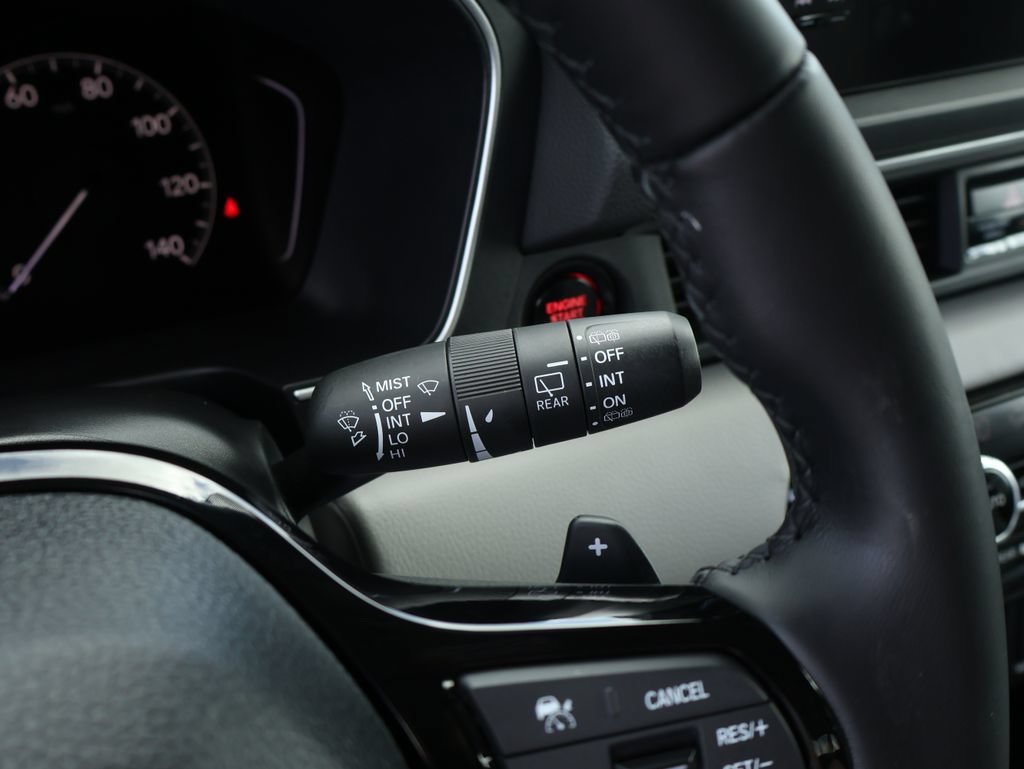 Used 2025 Honda Pilot Touring image 38