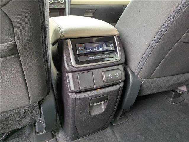 Used 2021 Subaru Ascent Premium w/ Convenience Package AWD/4WD image 17
