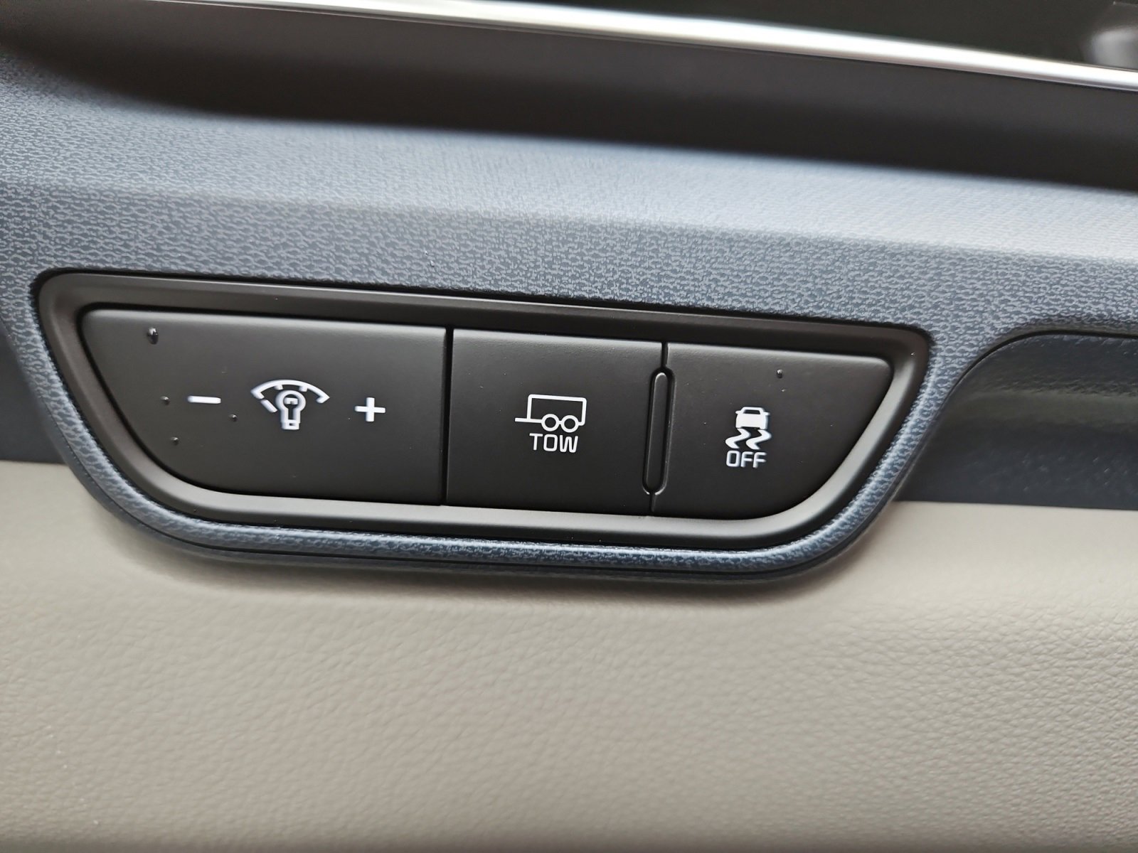 New 2026 Kia Carnival EX image 23