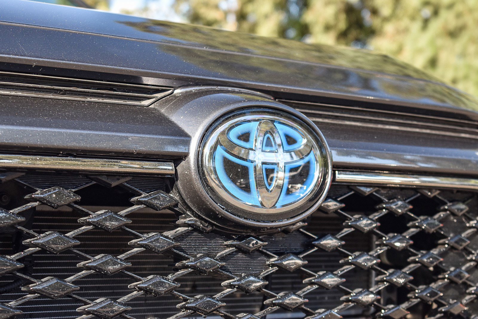 Used 2024 Toyota RAV4 XSE image 9