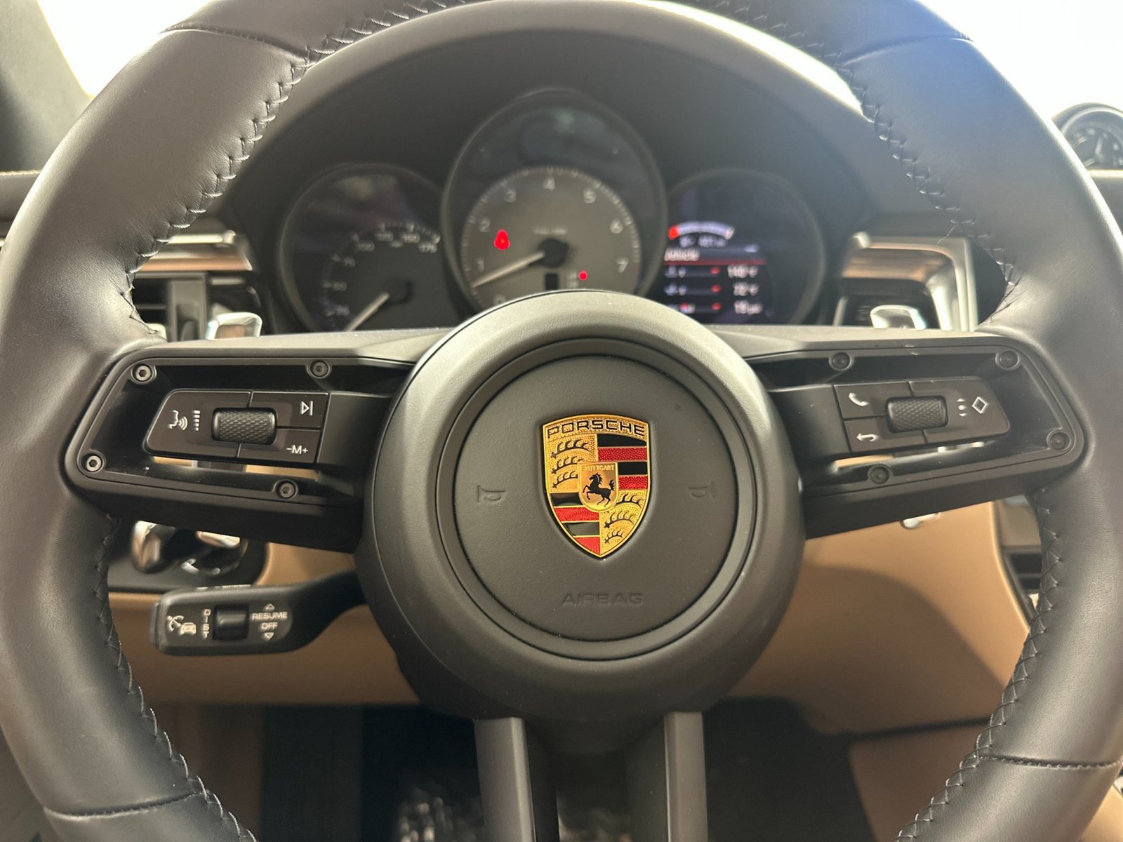 Certified 2026 Porsche Macan S AWD/4WD image 22