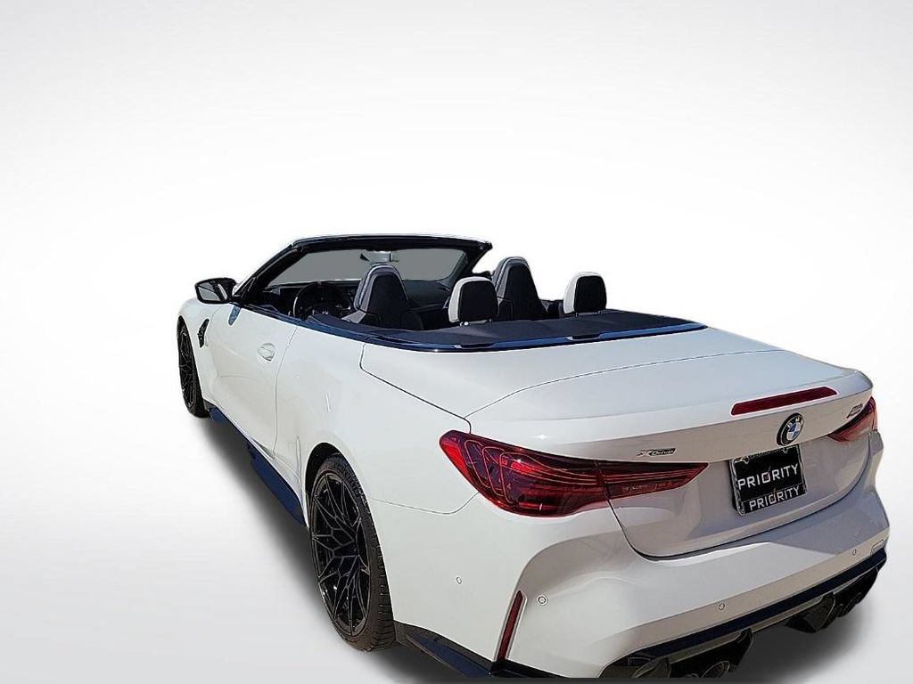 Used 2025 BMW M4 xDrive Competition AWD/4WD image 9