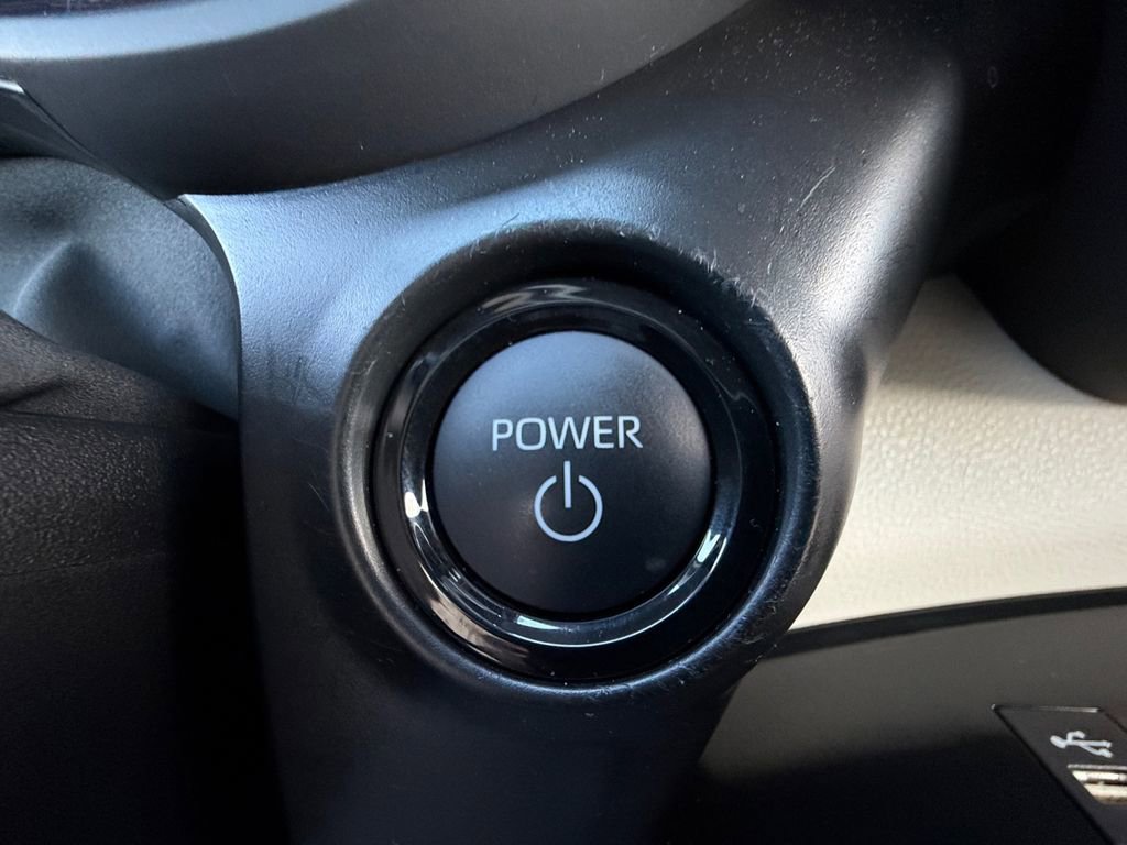 Used 2025 Toyota Sienna Platinum AWD/4WD image 27