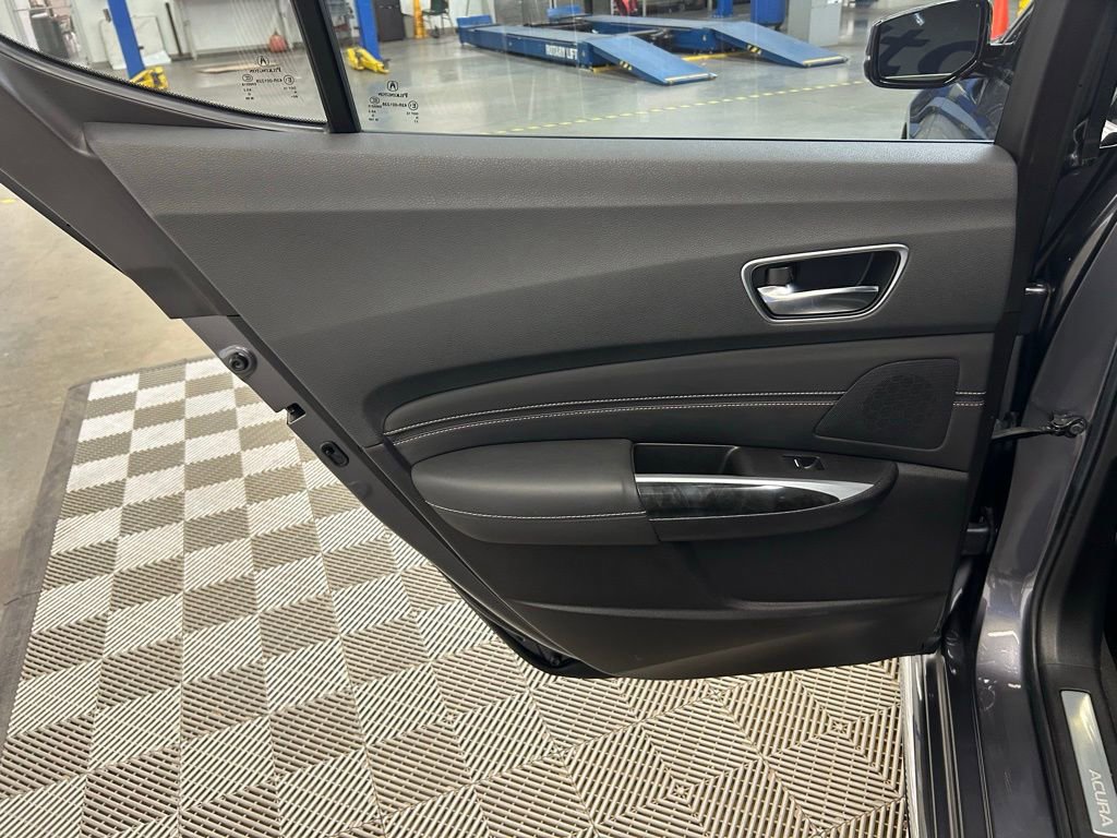 Used 2020 Acura TLX V6 w/ Technology Package FWD image 18
