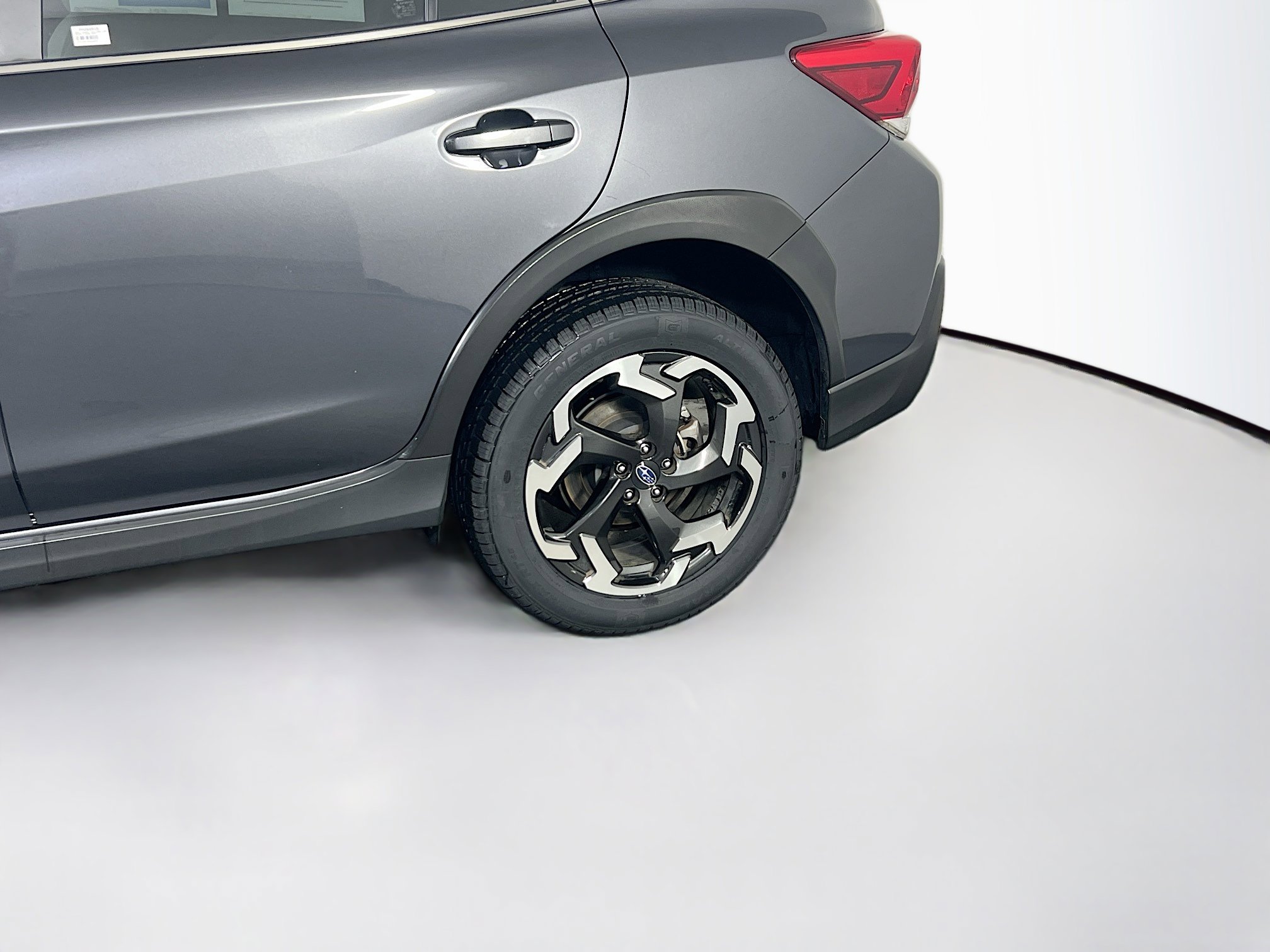 Used 2023 Subaru Crosstrek 2.5i Limited AWD/4WD image 30