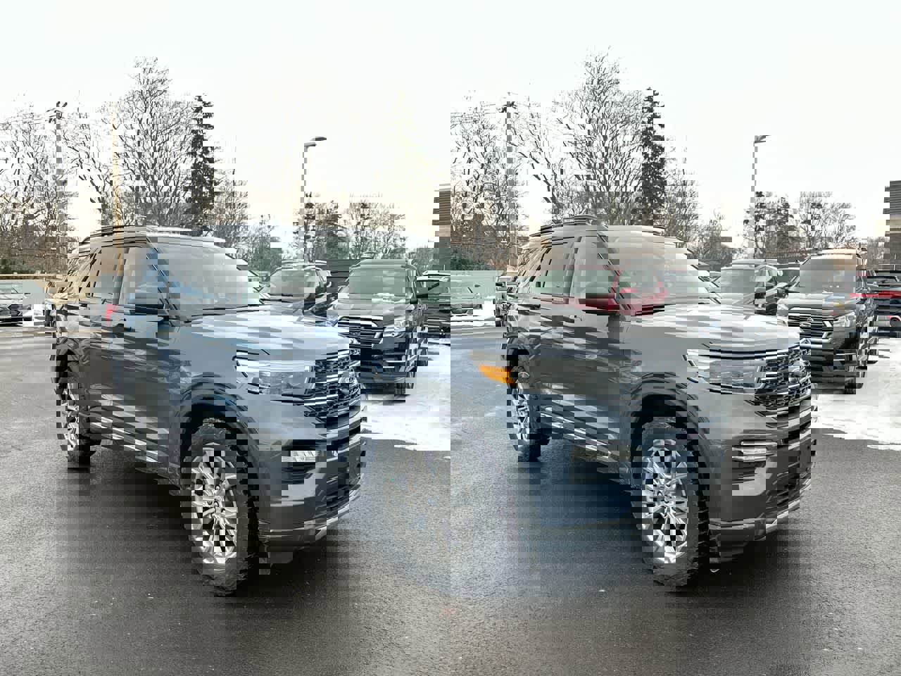 Used 2021 Ford Explorer XLT w/ Equipment Group 202A image 15