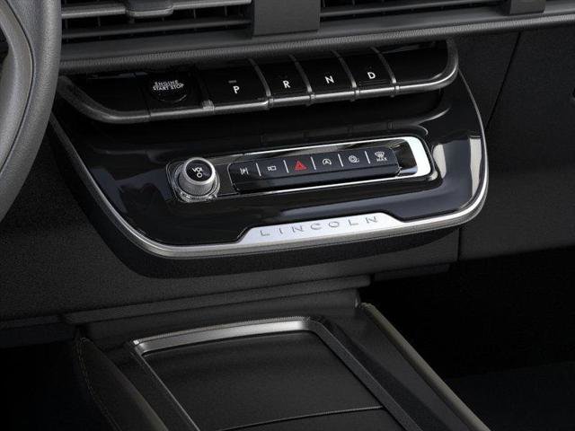 New 2025 Lincoln Corsair AWD image 15