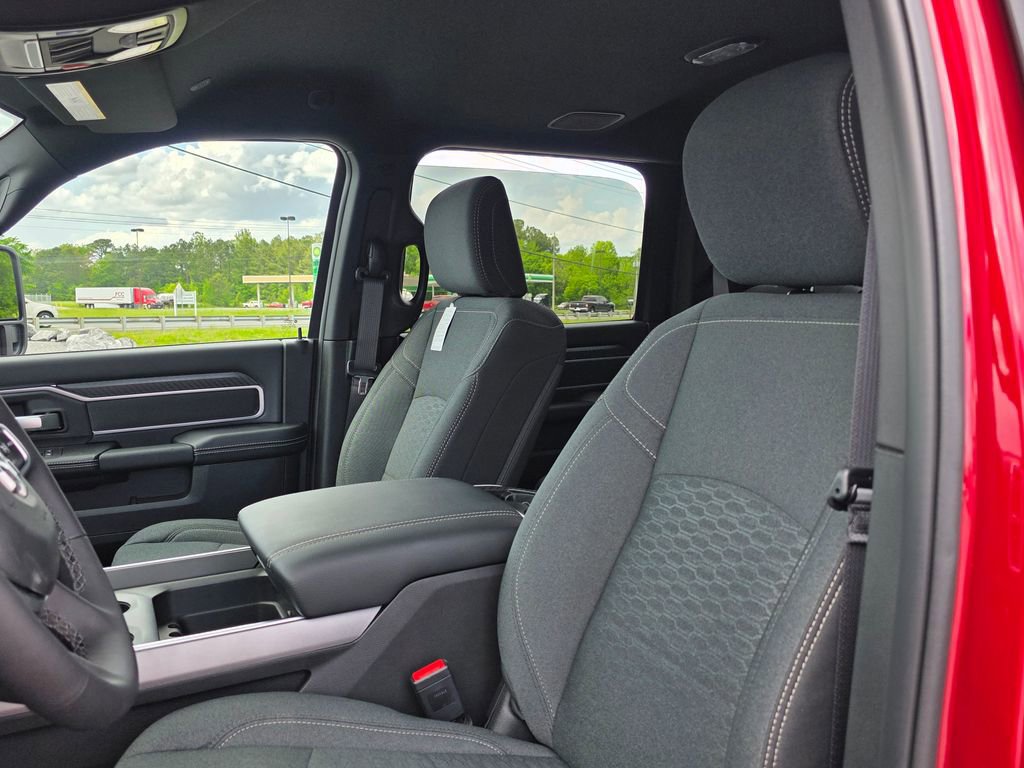 New 2026 RAM 2500 Big Horn AWD/4WD image 10