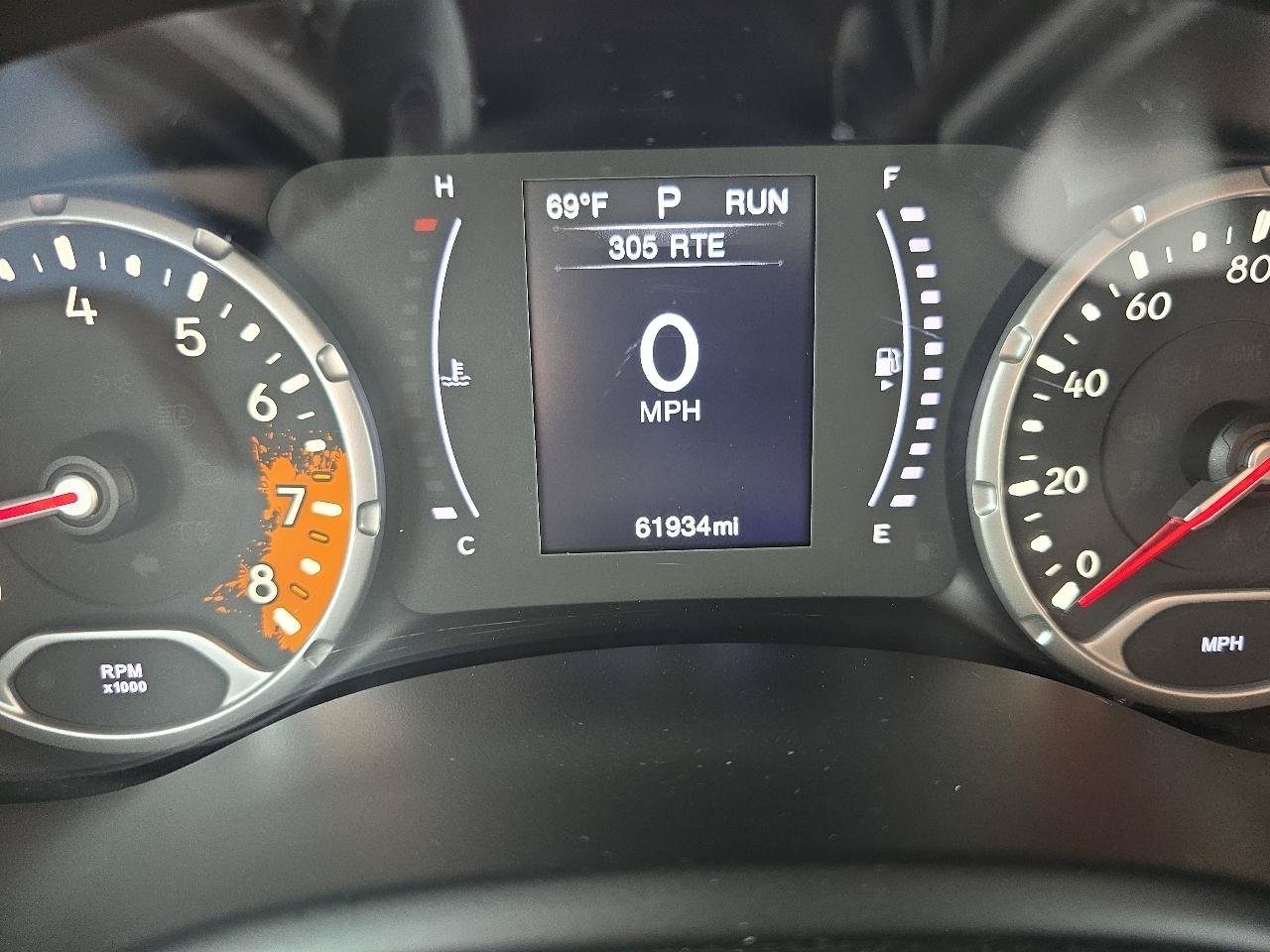 Used 2018 Jeep Renegade Latitude w/ Popular Equipment Group FWD image 23