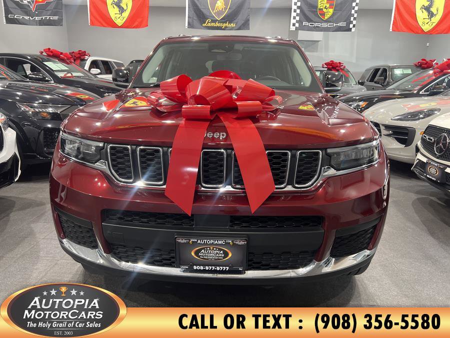 Used 2022 Jeep Grand Cherokee L Laredo w/ Luxury Tech Group I AWD/4WD image 9