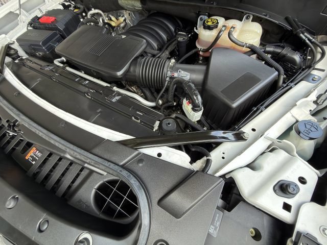 Used 2023 Cadillac Escalade Sport Platinum w/ LPO, Floor Liner Package AWD/4WD image 41