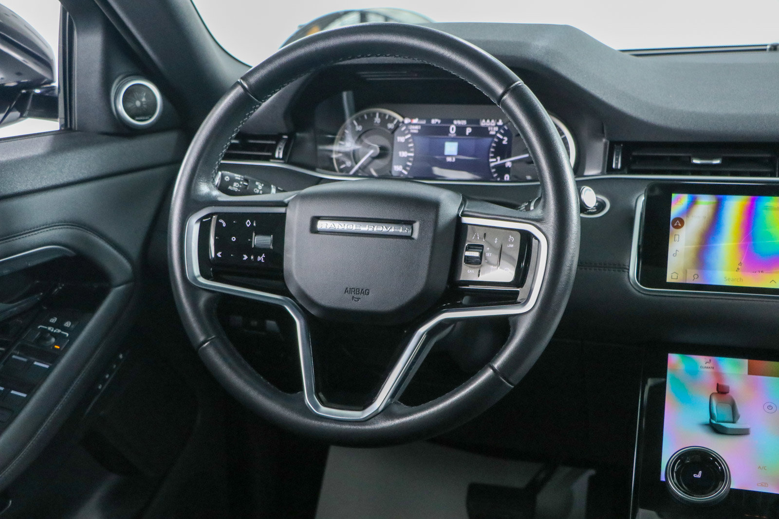 Used 2023 Land Rover Range Rover Evoque S image 12