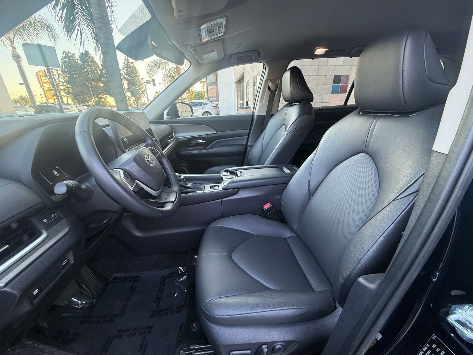 Used 2025 Toyota Grand Highlander FWD image 24