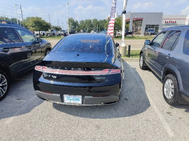 Used 2017 Lincoln MKZ Reserve w/ Luxury Package AWD/4WD image 12