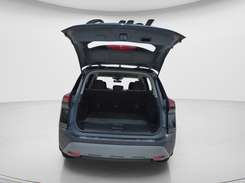 Certified 2023 Nissan Rogue SV FWD image 10