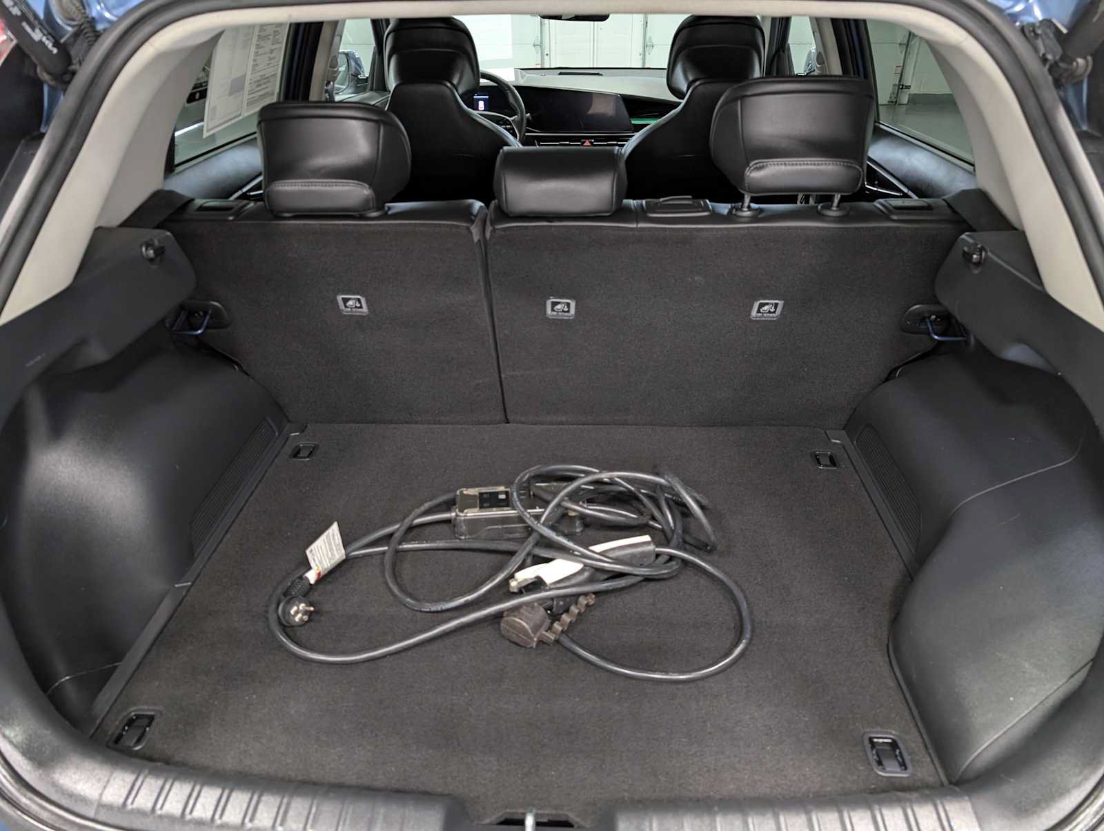 Certified 2023 Kia Niro SX Touring FWD image 45