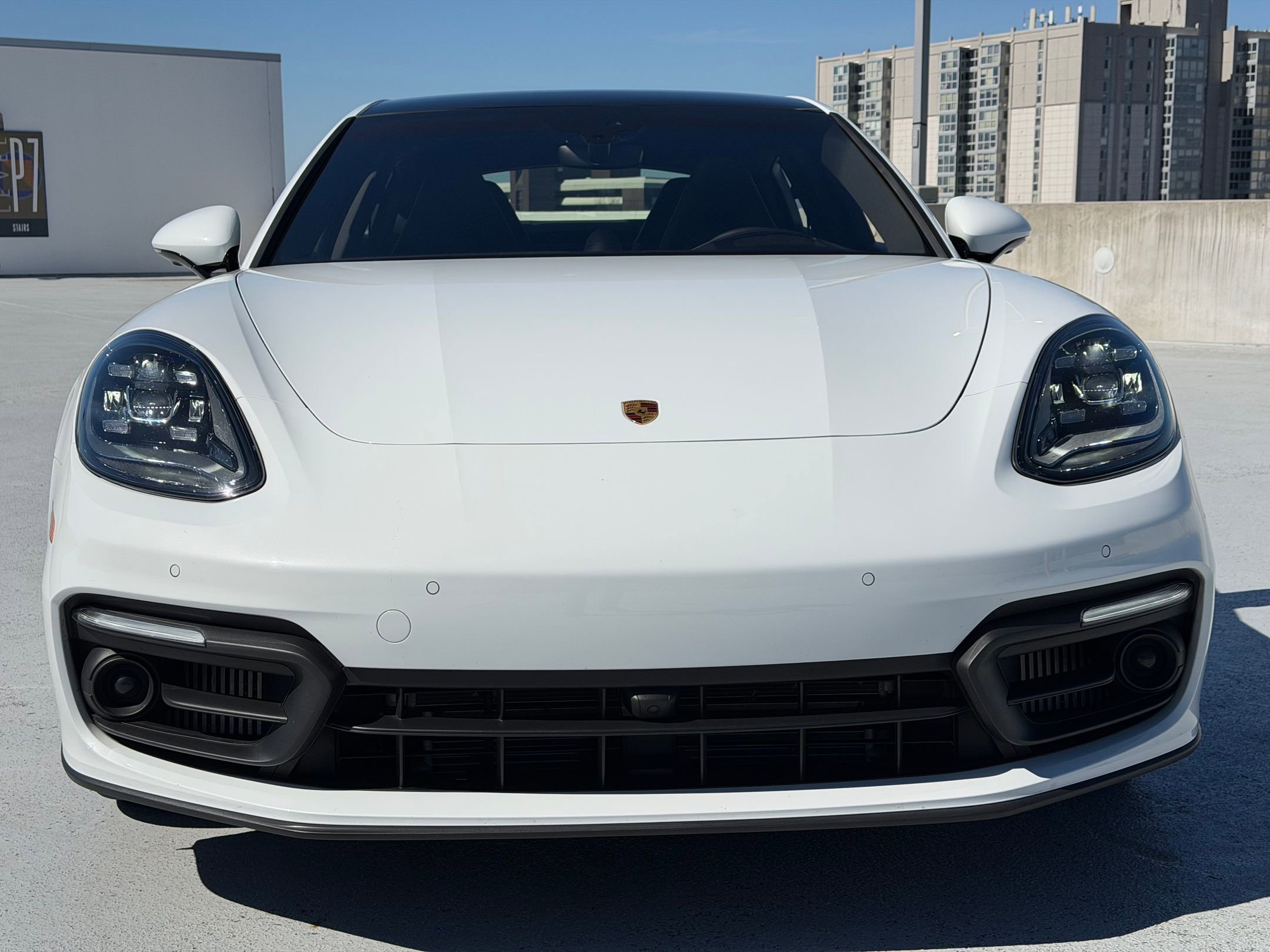 Certified 2023 Porsche Panamera 4 Platinum Edition image 10