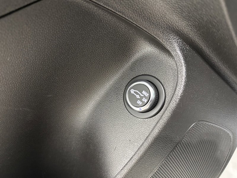 Used 2024 Buick Envista Avenir image 23