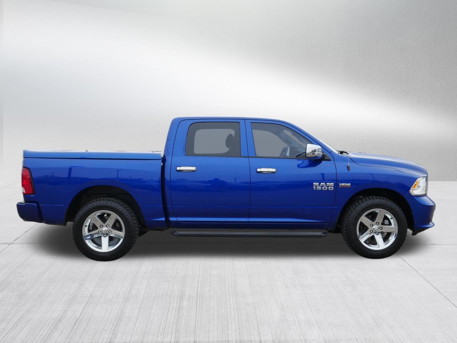 Used 2015 RAM 1500 Express image 8