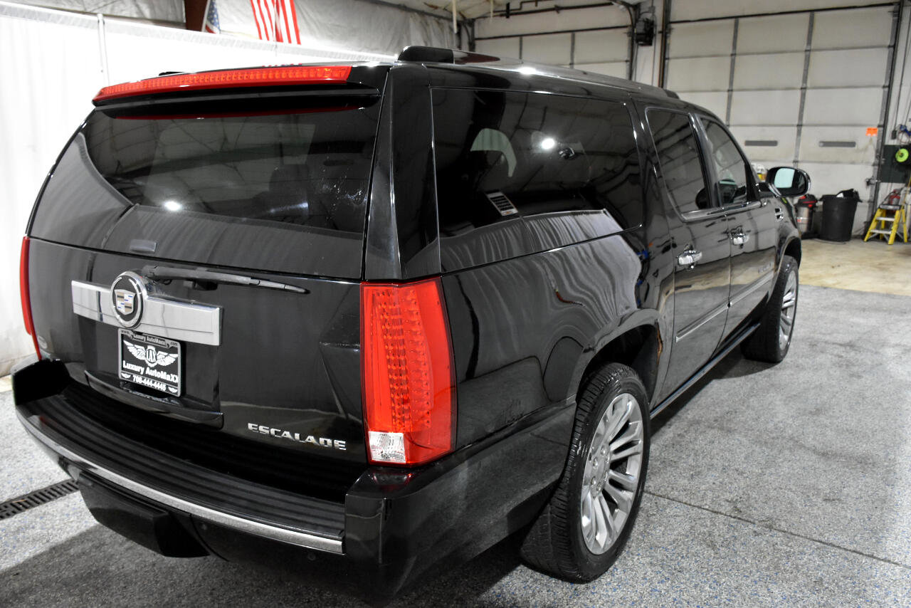 Used 2010 Cadillac Escalade ESV Premium image 26