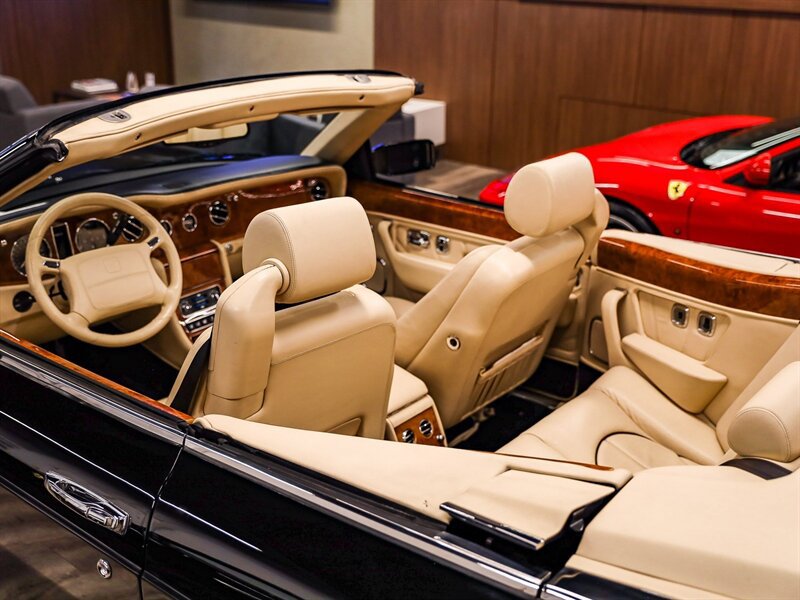 Used 2000 Rolls-Royce Corniche RWD image 18