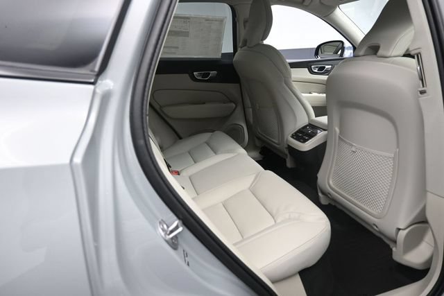 New 2026 Volvo XC60 B5 Ultra w/ Protection Package Premier AWD/4WD image 25