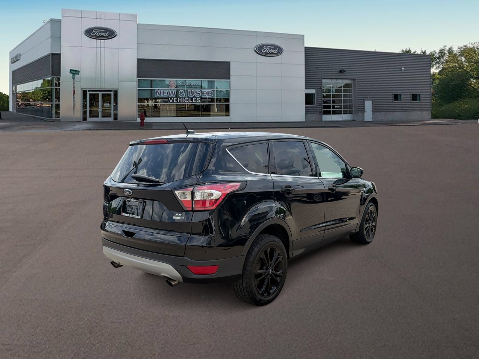 Used 2017 Ford Escape SE AWD/4WD image 9