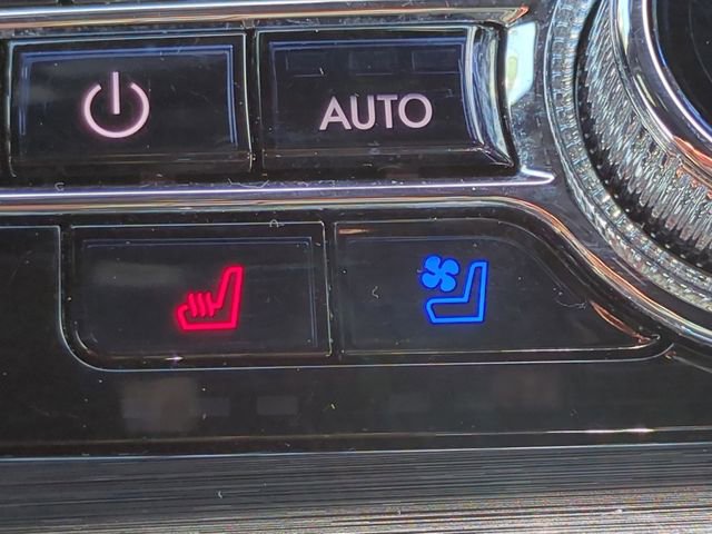 Used 2023 Lincoln Nautilus Reserve w/ Equipment Group 202A AWD/4WD image 23