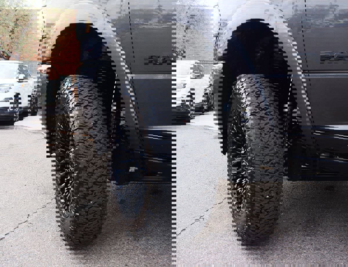 Used 2024 RAM 2500 Limited image 6