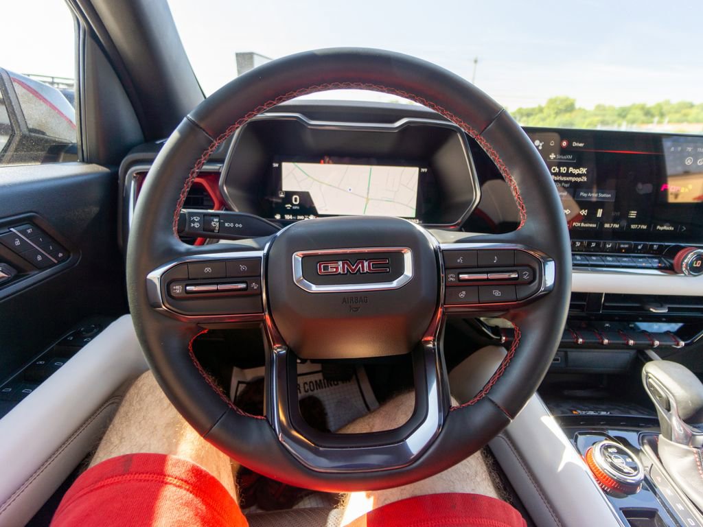 Used 2023 GMC Canyon AT4X image 21